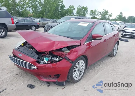 2016 Ford Focus Titanium из США, поврежденный, VIN 1FADP3N22GL330519